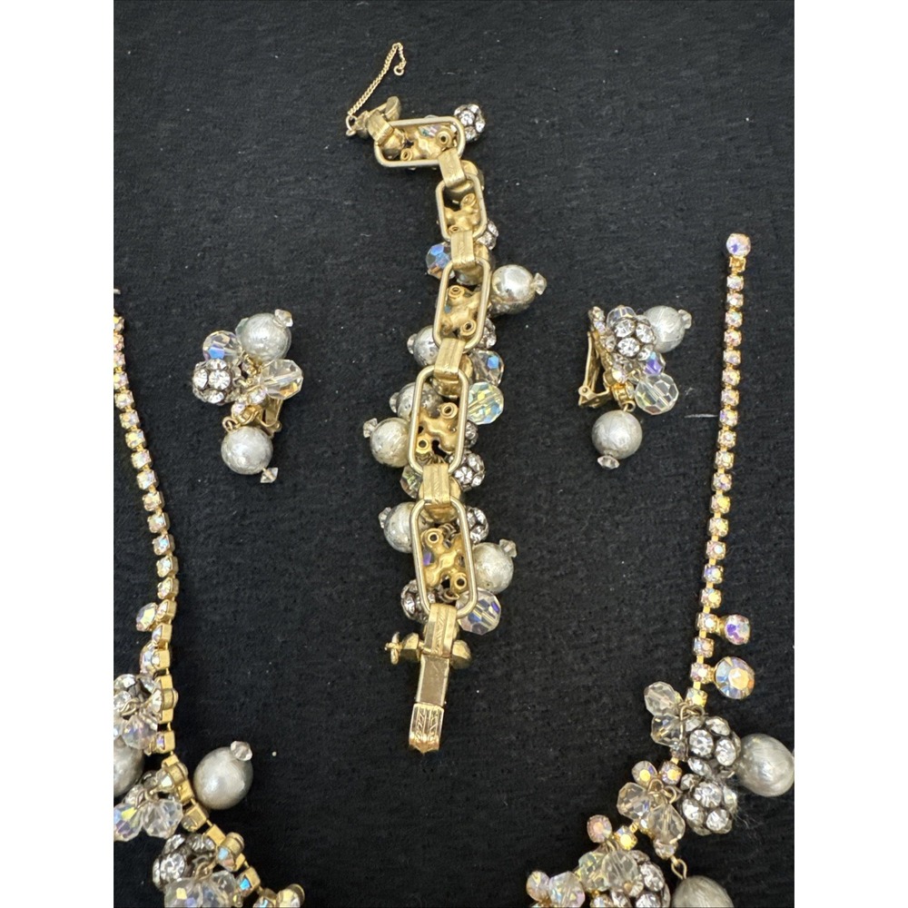 Decadent Juliana D&E Faux Pearl Iridescent Rhinestone 3 Piece Parure Set AB Rare - Picture 15 of 16